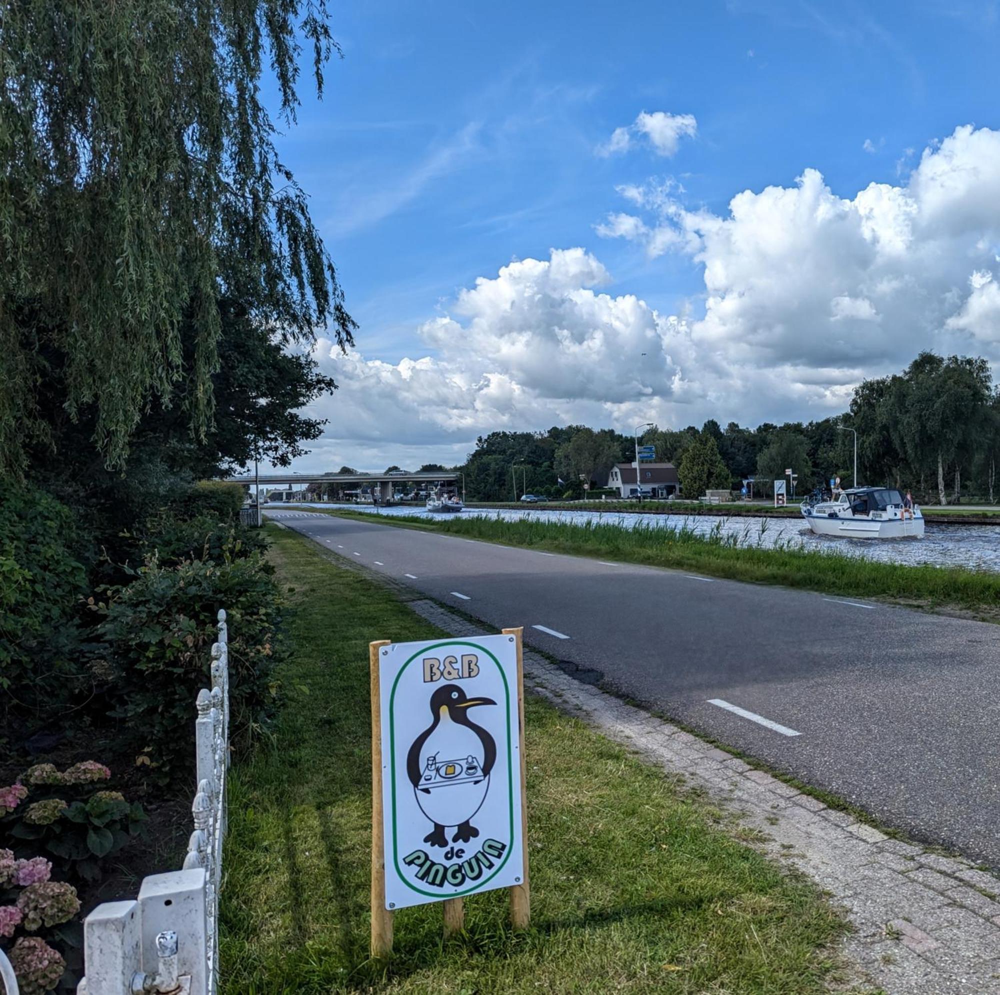 B&B De Pinguin Bergentheim Buitenkant foto